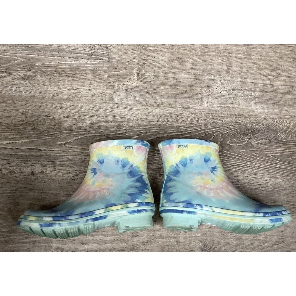 Skechers Bobs Womens Size 7 Rain Boots Ankle Calf Boot 113385 Tie Dye